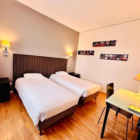 Hotel Italia Тур Екстер'єр фото